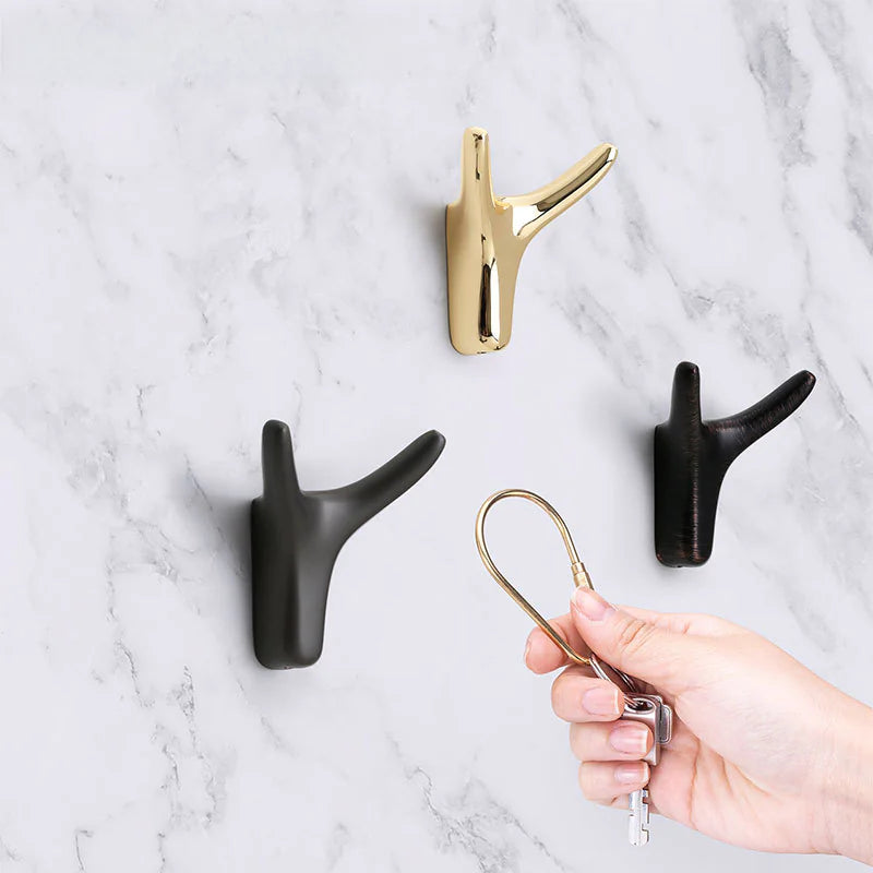 Modern Metal Wall Hooks - Nordic Horn Design